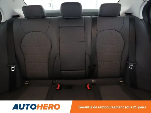 Mercedes-Benz C view 15