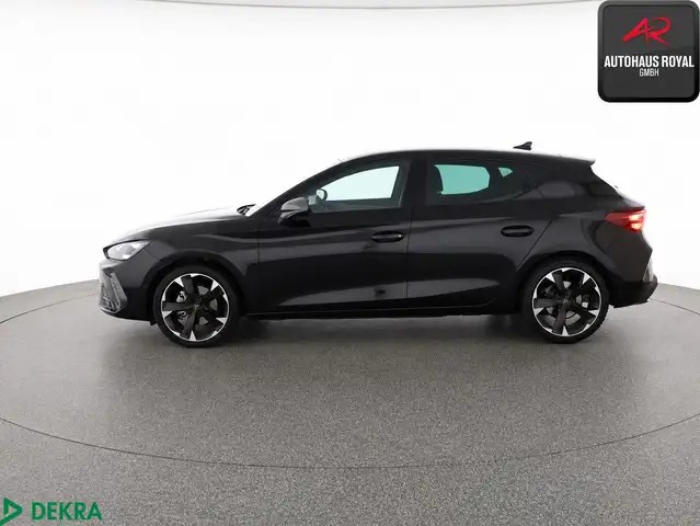 Cupra Leon view 2
