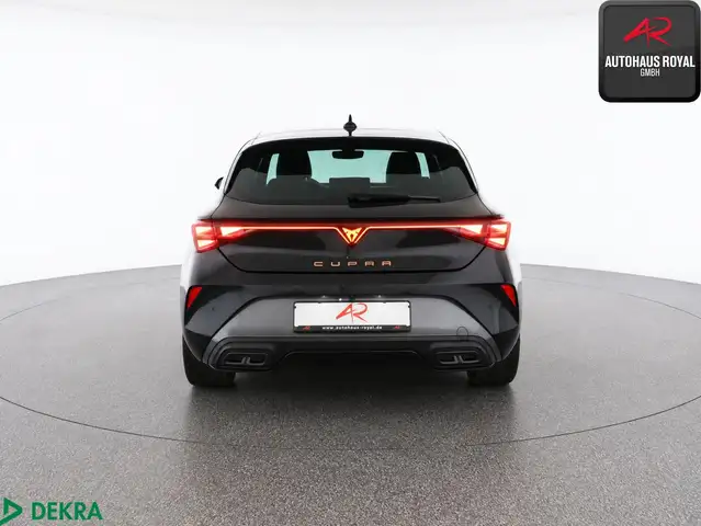Cupra Leon view 4