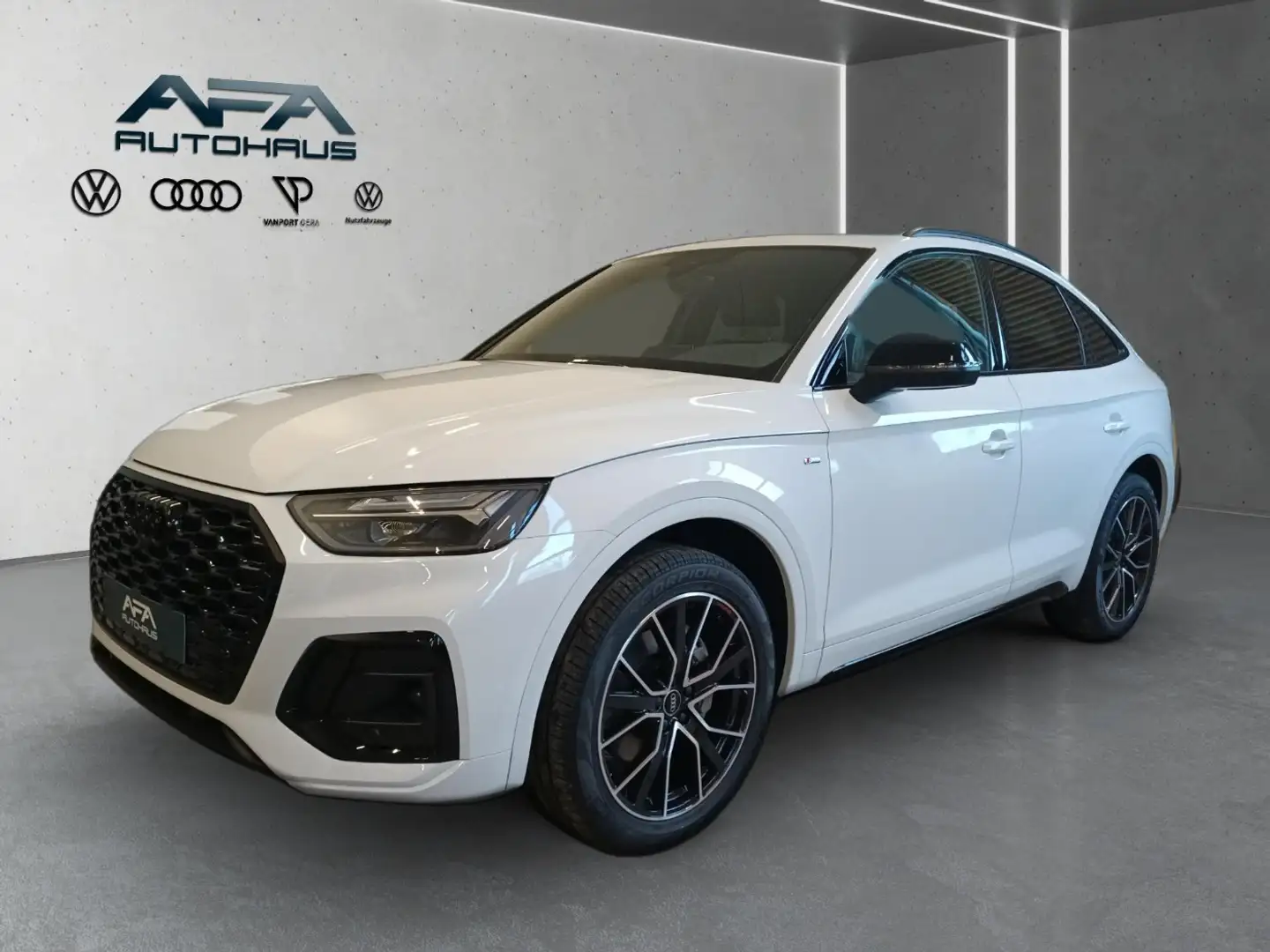 Audi Q5 Sportback 35 TDI S-Line AHK*Opt.Schwarz Weiß - 2