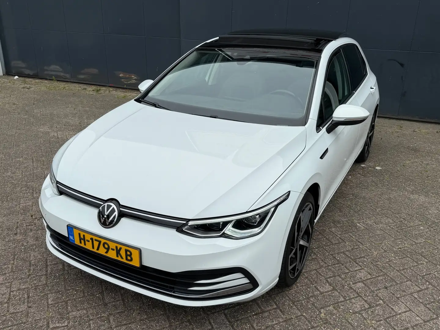 Volkswagen Golf 1.5 eTSI Style Weiß - 2