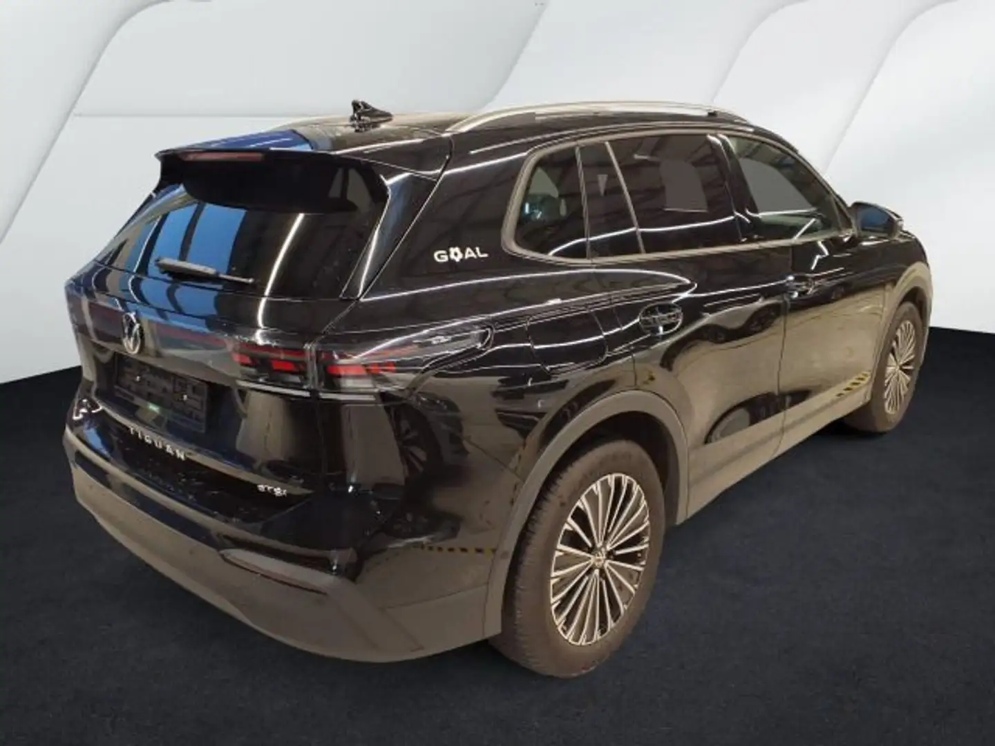 Volkswagen Tiguan 1.5 eTSI GOAL Plus Paket AHK MATRIX E-Hec Schwarz - 2