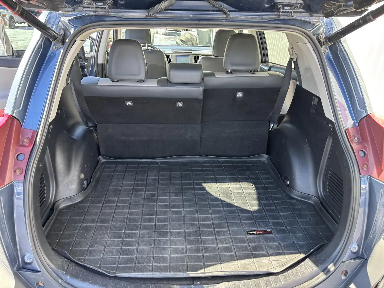 Toyota RAV 4 снимка Toyota RAV 4