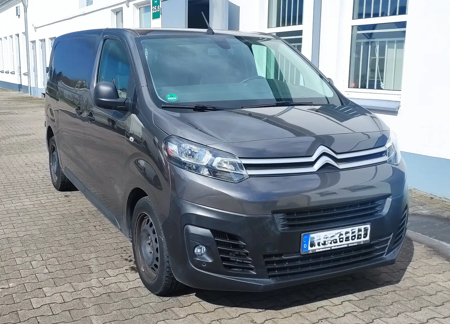 Citroen Jumpy Jumpy M BlueHDi 180 EAT8 Club Braun - 1