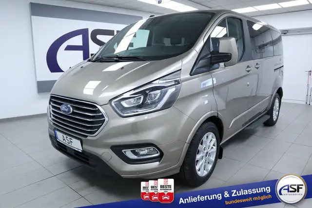 Ford Tourneo Custom main image