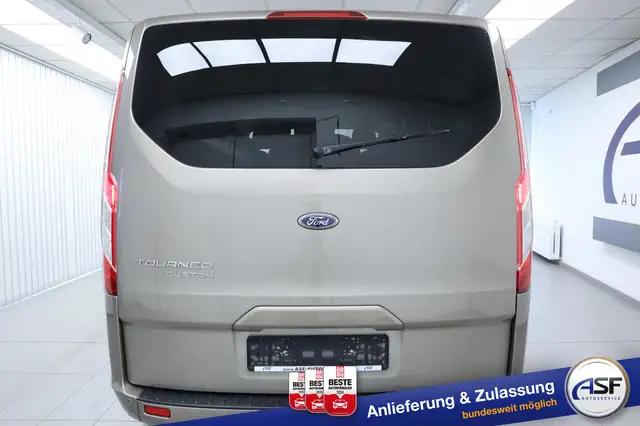 Ford Tourneo Custom view 8
