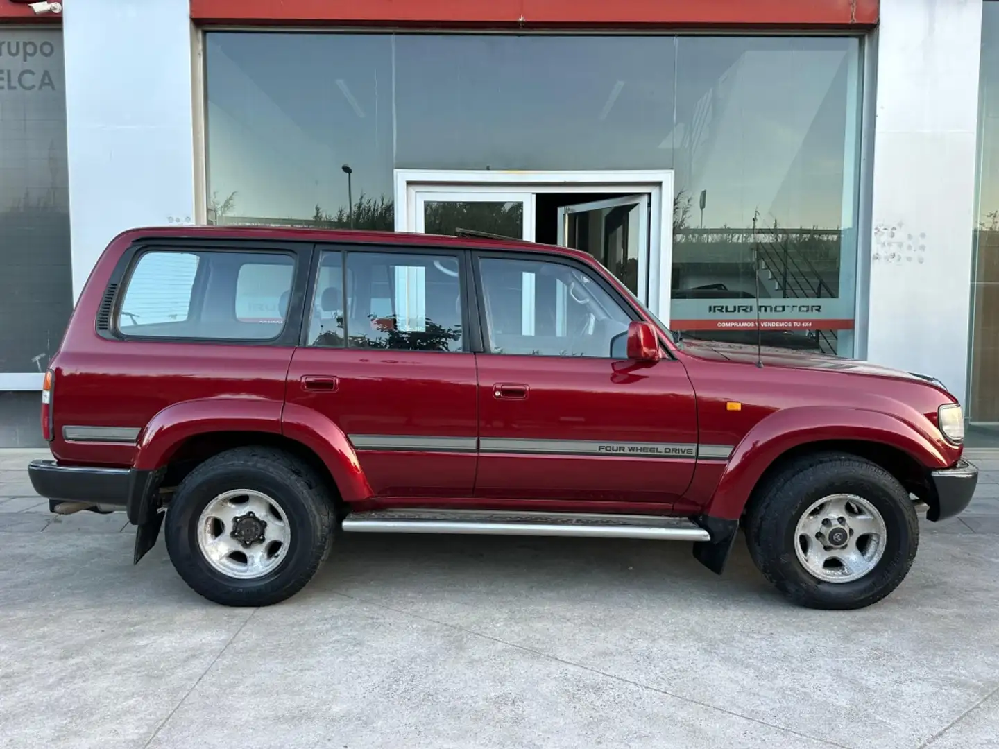 Toyota Land Cruiser HDJ 80 VX Burdeos - 1