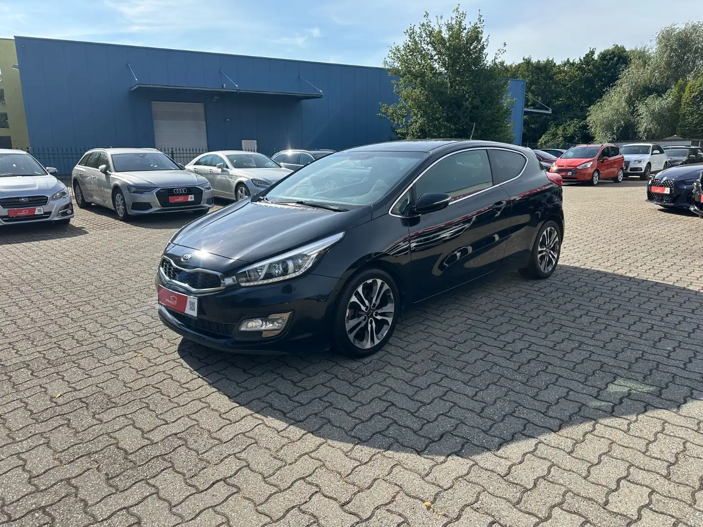 Kia Ceed / cee'd Aut. 1.HAND Navi KAM Temp Keyless Schwarz - 1