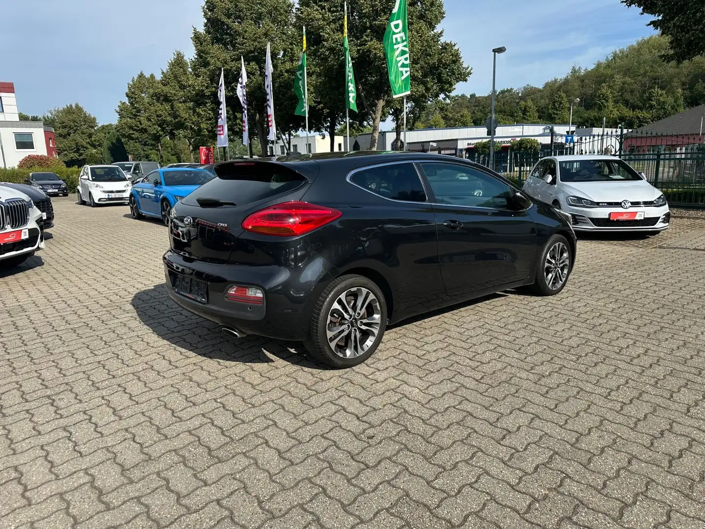 Kia Ceed / cee'd Aut. 1.HAND Navi KAM Temp Keyless Schwarz - 2