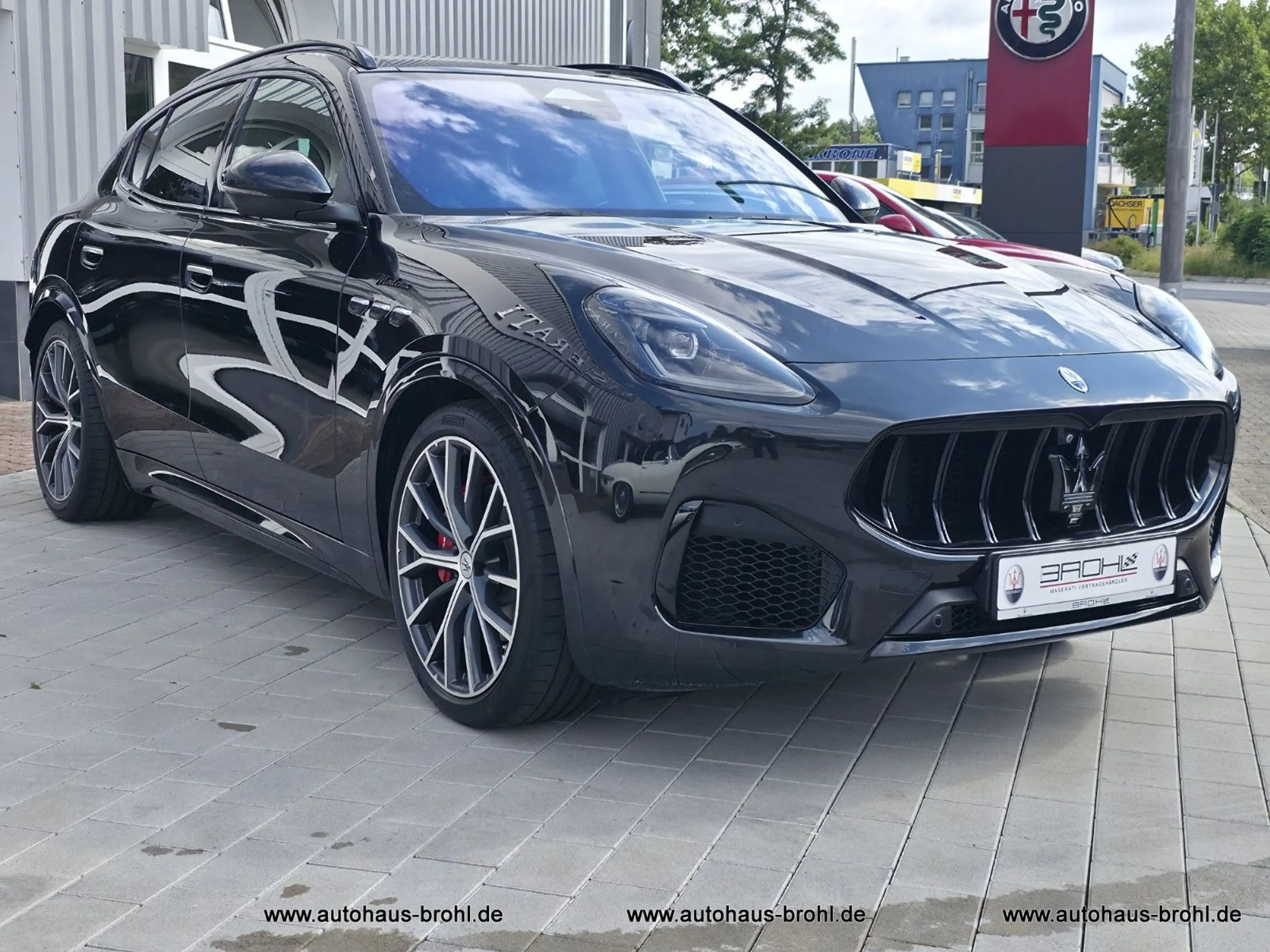 Maserati Grecale Modena Allrad 330PS — photo 4