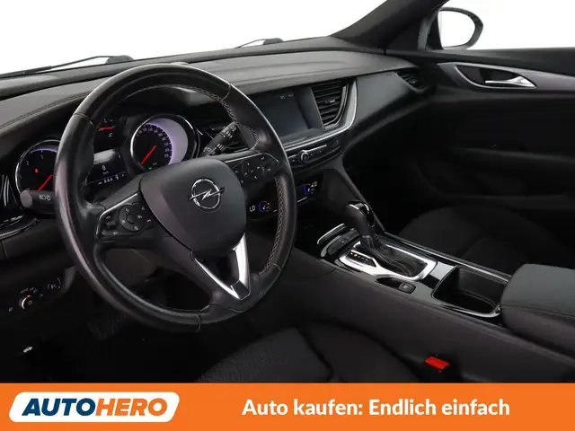 Opel Insignia view 11