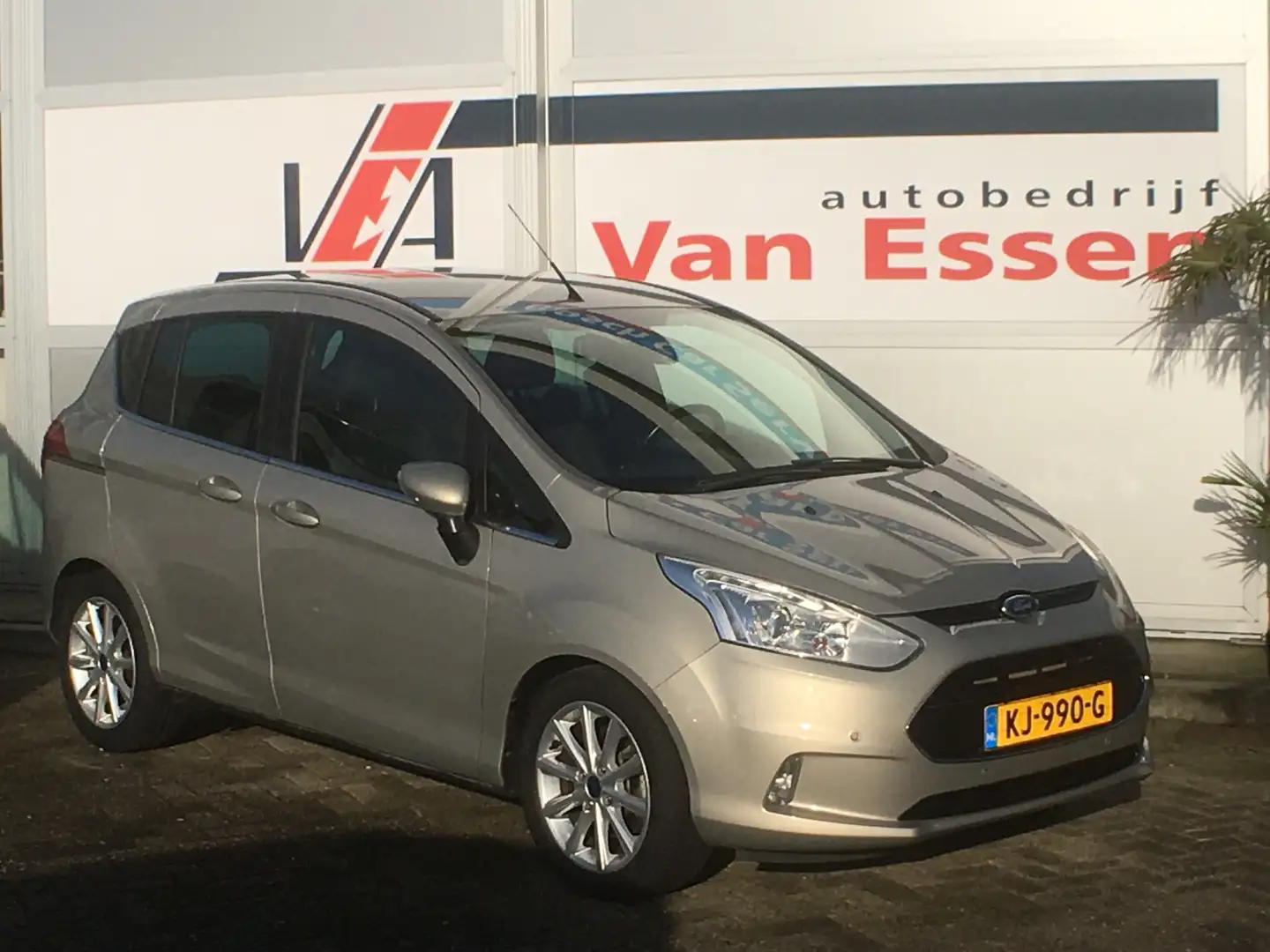 Ford B-Max 1.6 TI-VCT Titanium Lage km.st. N.A.P. origineel N Grijs - 1