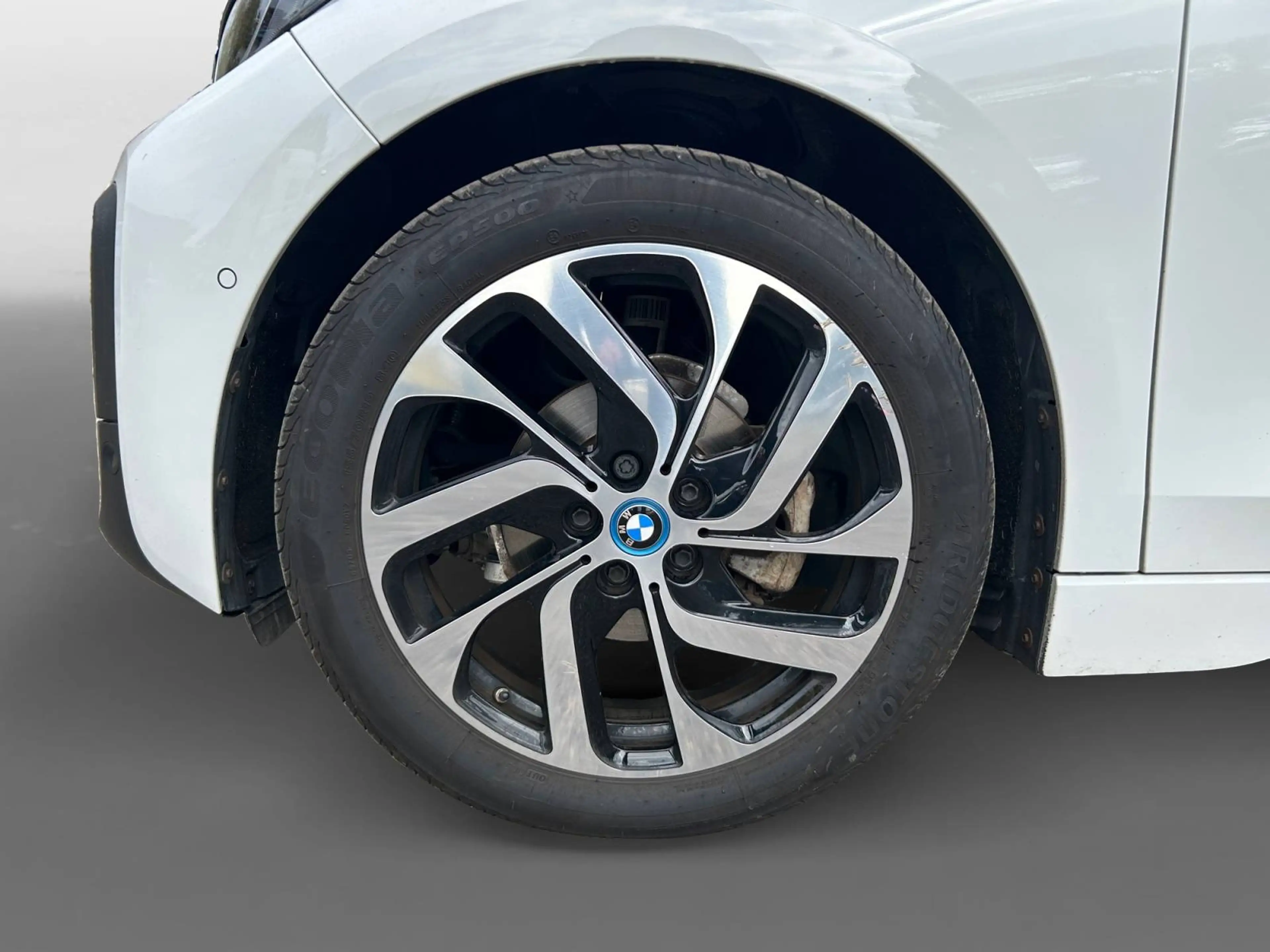 BMW i3 Basis — photo 9