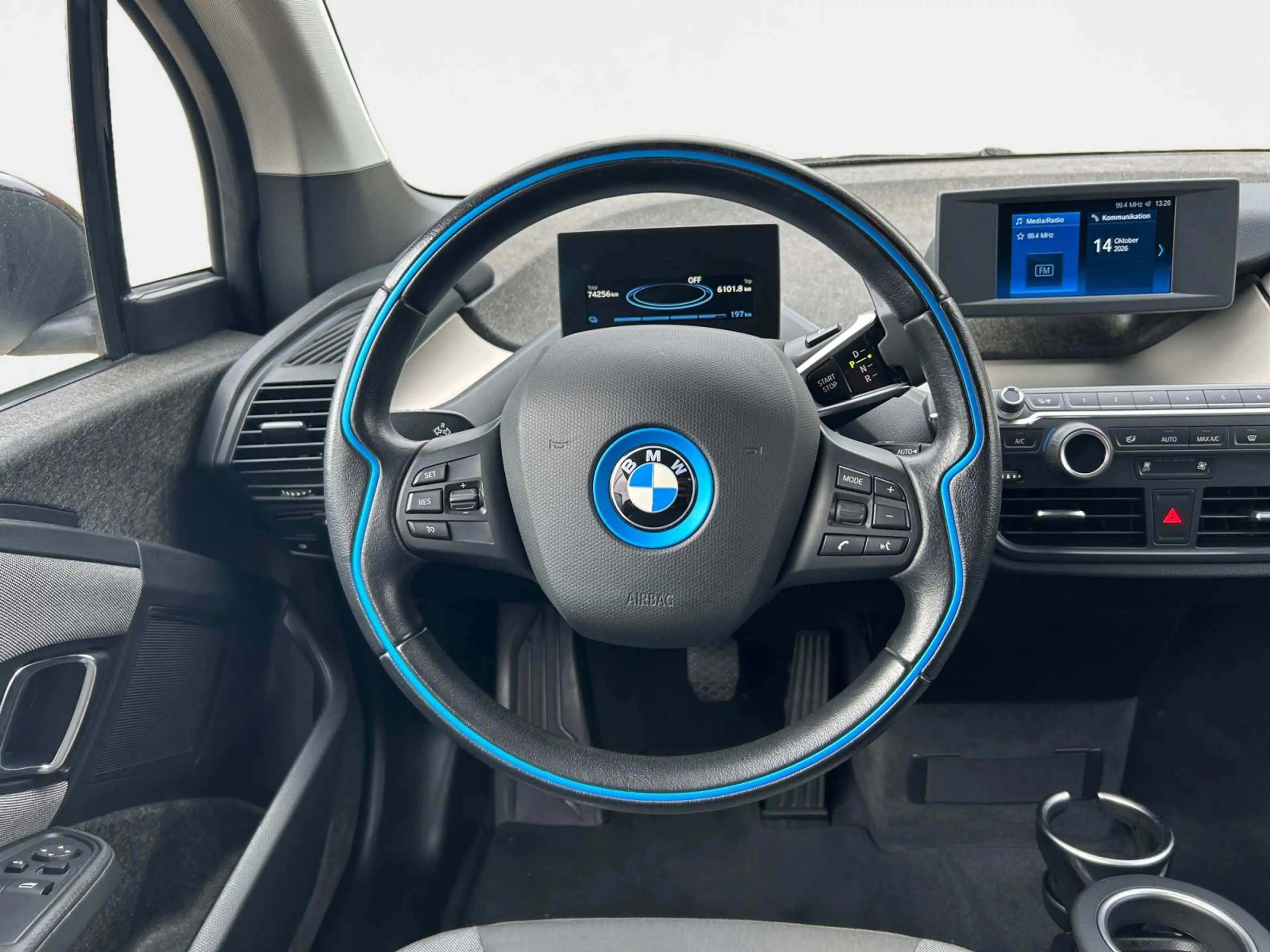 BMW i3 Basis — photo 13