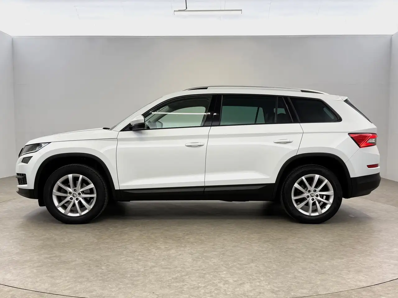 Skoda Kodiaq 1.5 TSI Limited Business Edition 7p. Camera Vi, миниатюра 10