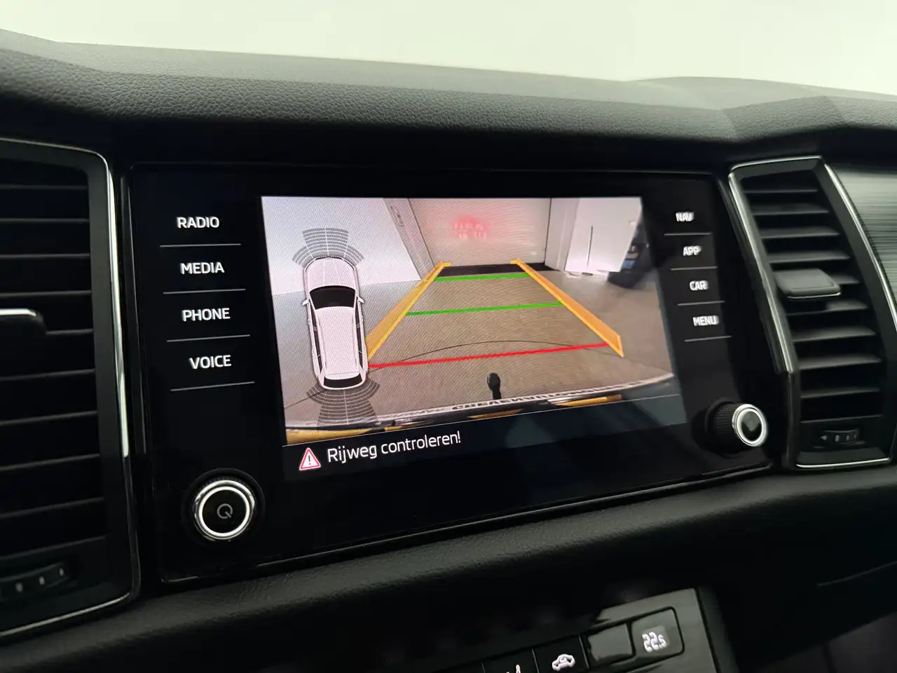Skoda Kodiaq 1.5 TSI Limited Business Edition 7p. Camera Vi, миниатюра 21