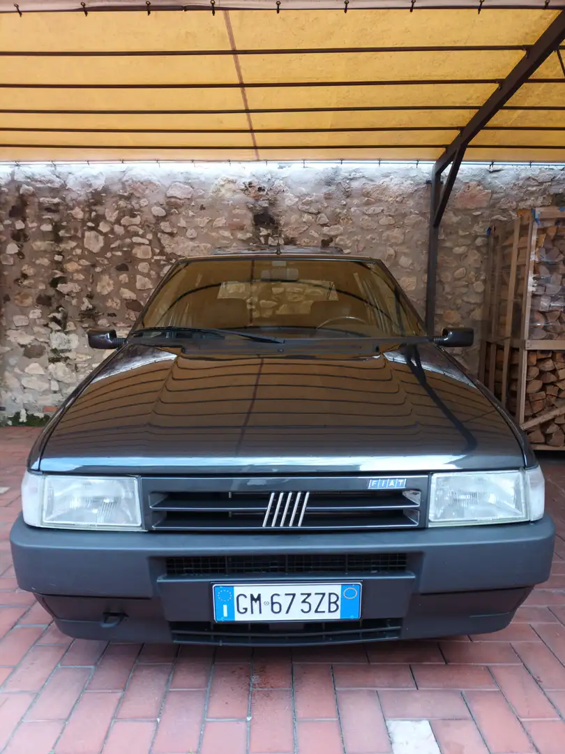 Fiat Uno 5p 1.4 ie S 70cv cat. Zwart - 1