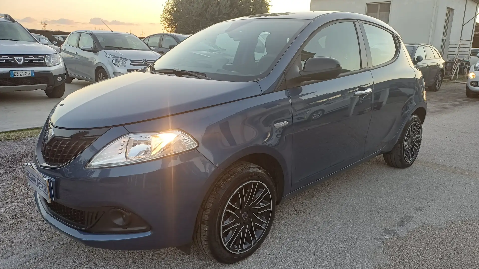 Lancia Ypsilon - 1