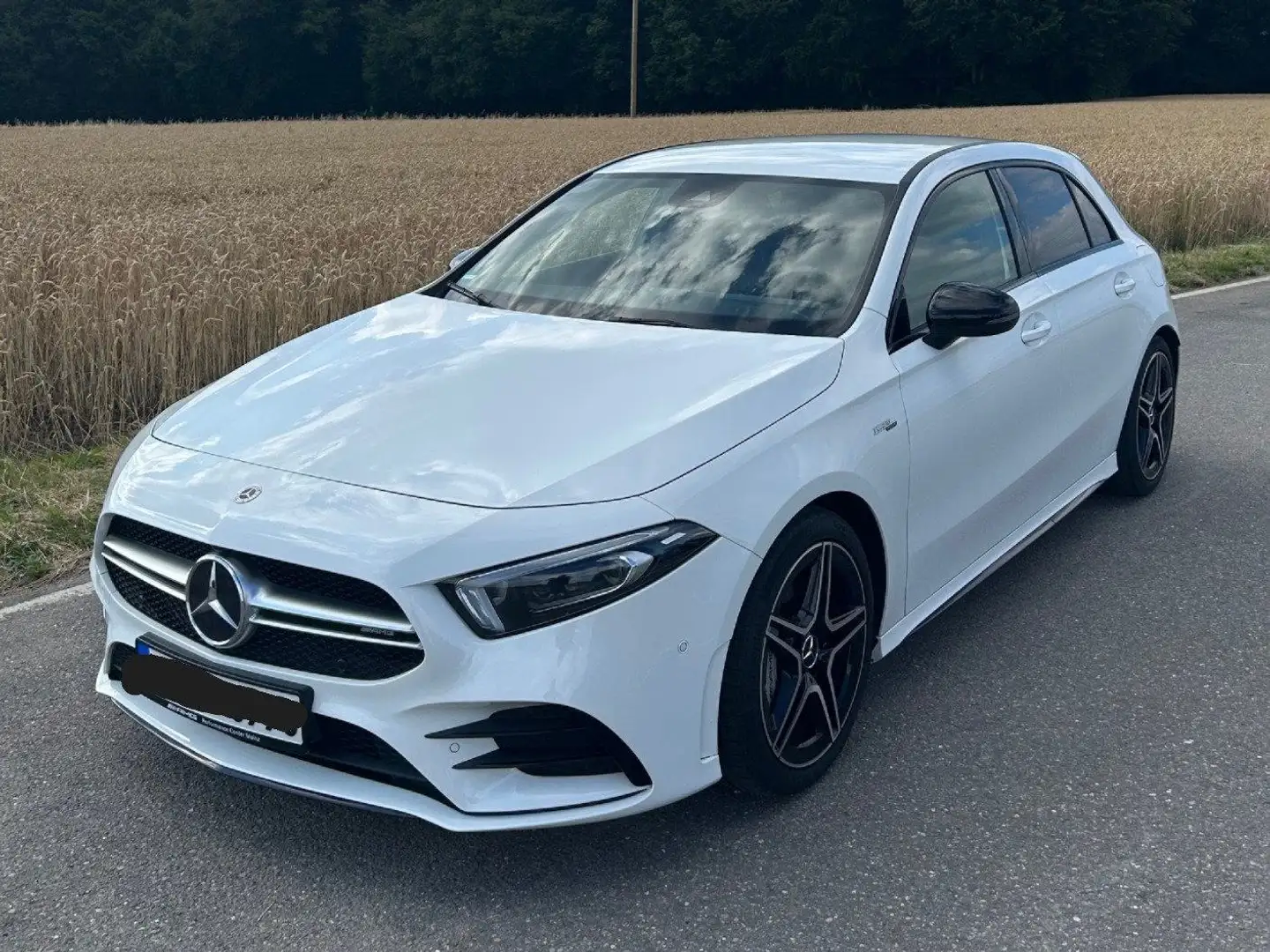 Mercedes-Benz A 35 AMG A-Klasse 4Matic Speedshift DCT 7G Alb - 1