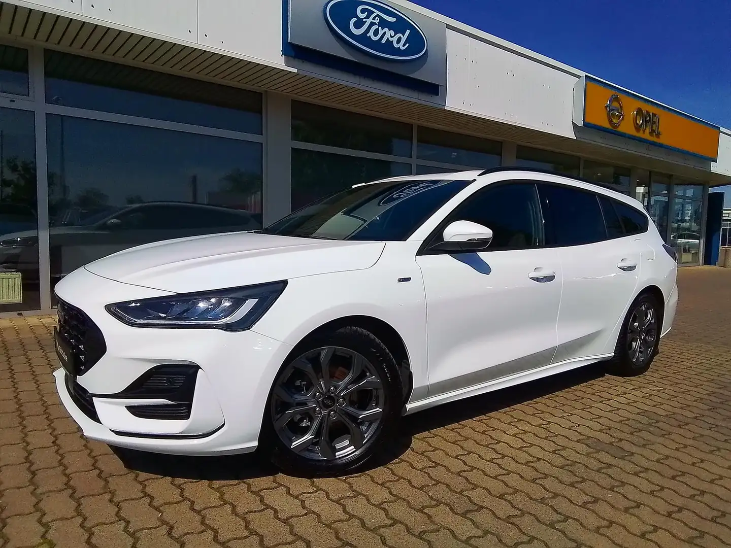 Ford Focus Turnier ST-Line 1.0 EcoBoost Blanc - 2