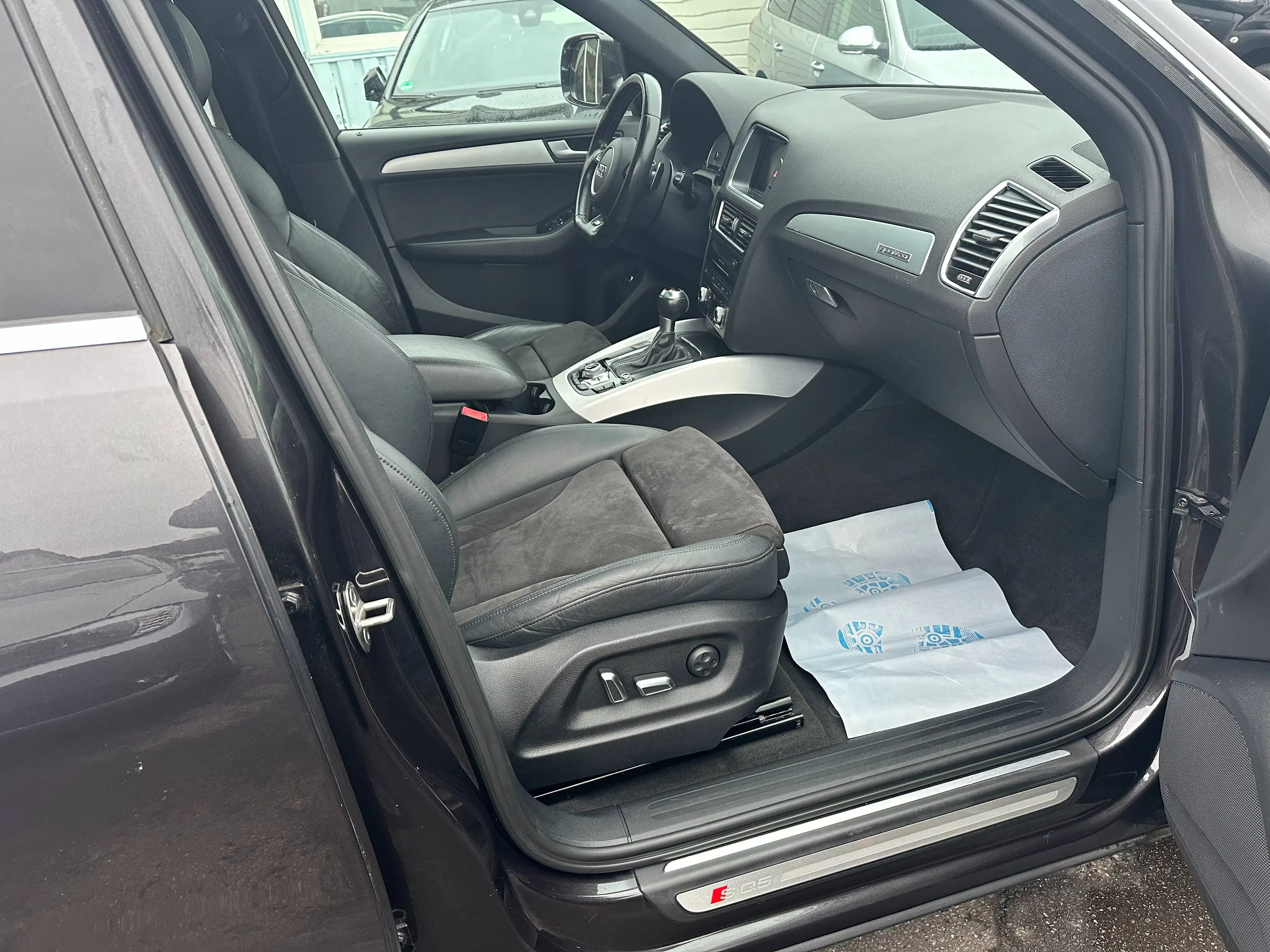 Audi SQ5 3.0 TDI quattro~2 Hand~Navi~Leder~Panoramadach — photo 11