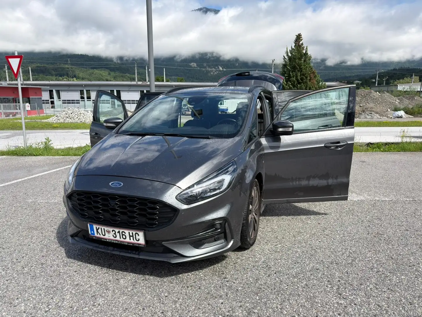 Ford S-Max ST-Line 2.0 TDCi Auto-Start/Stop Aut. Grau - 1