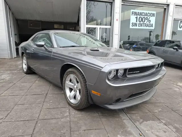 Dodge Challenger Coupé Aut.