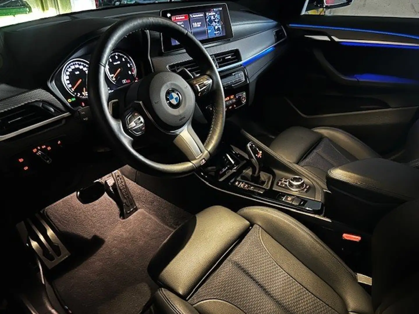 BMW X2 M Sport X/Sportsitze/Head up/leasingf./GARANTIE Schwarz - 1