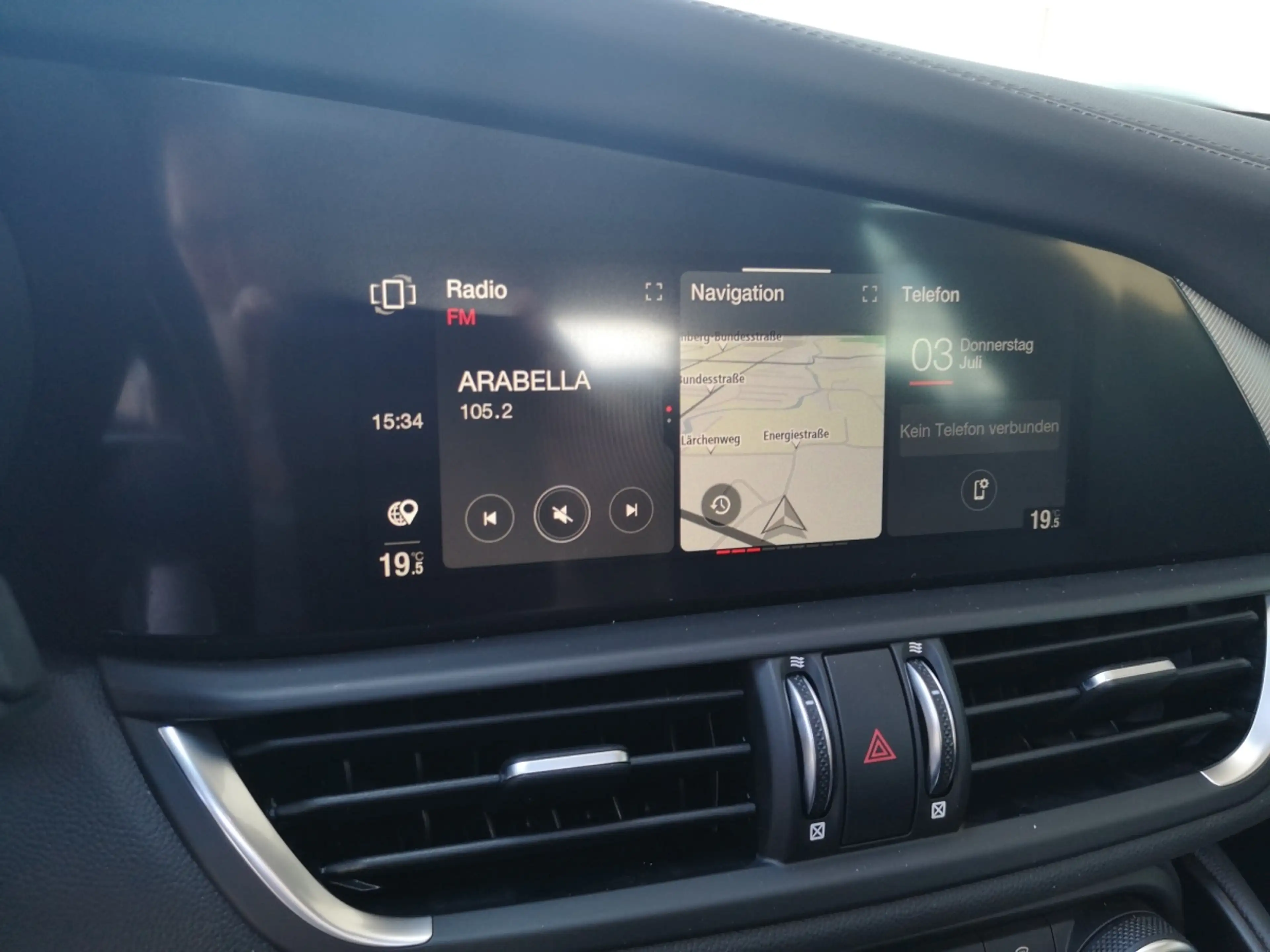 Alfa Romeo Giulia Alfa Giulia 280PS Q4 — photo 9