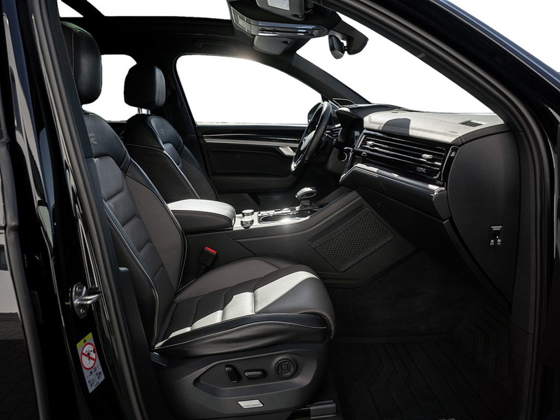 Volkswagen Touareg 3.0 V6 TDI R-Line 4MOTION 360° MATRIX — photo 2