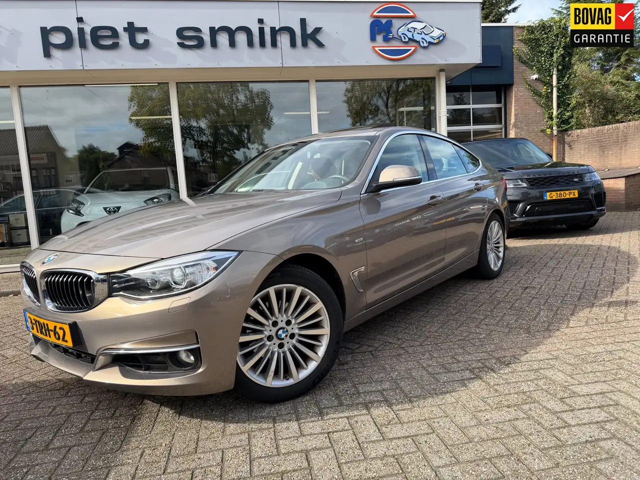 BMW 320