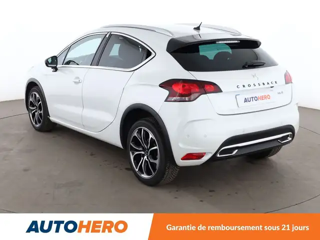 DS Automobiles DS 4 Crossback view 4