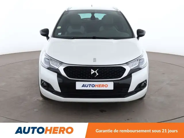 DS Automobiles DS 4 Crossback view 9