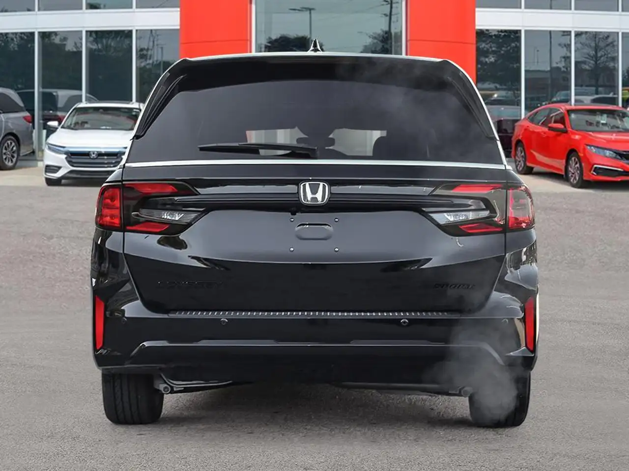 Honda Odyssey снимка Honda Odyssey