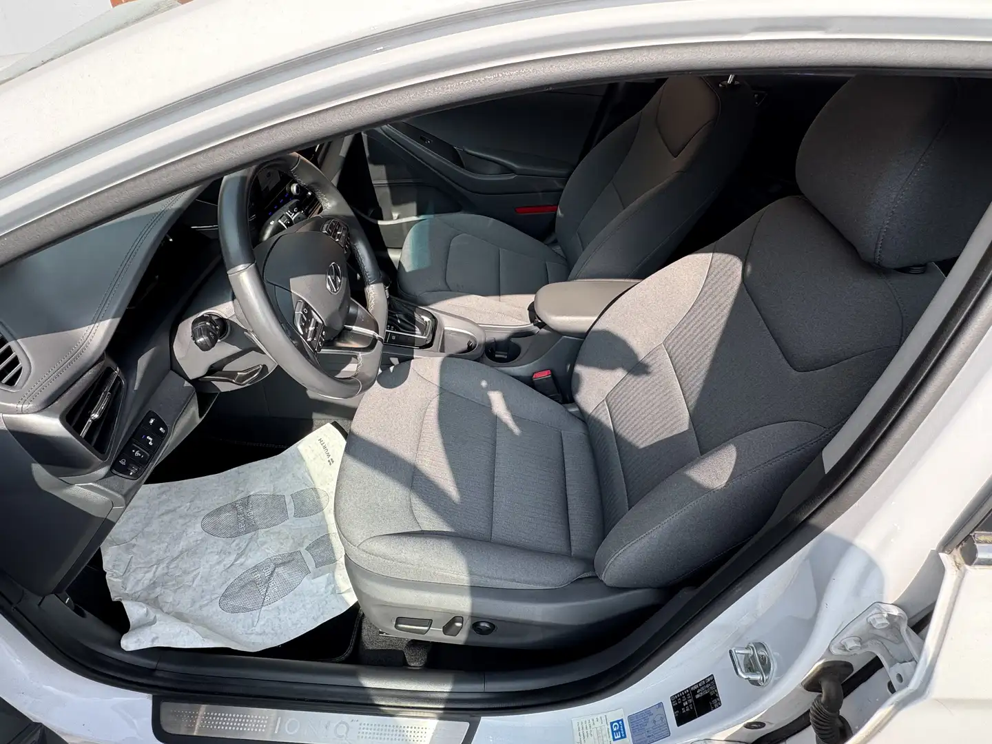 Hyundai IONIQ 1.6 HYBRID  STYLE Bianco - 2
