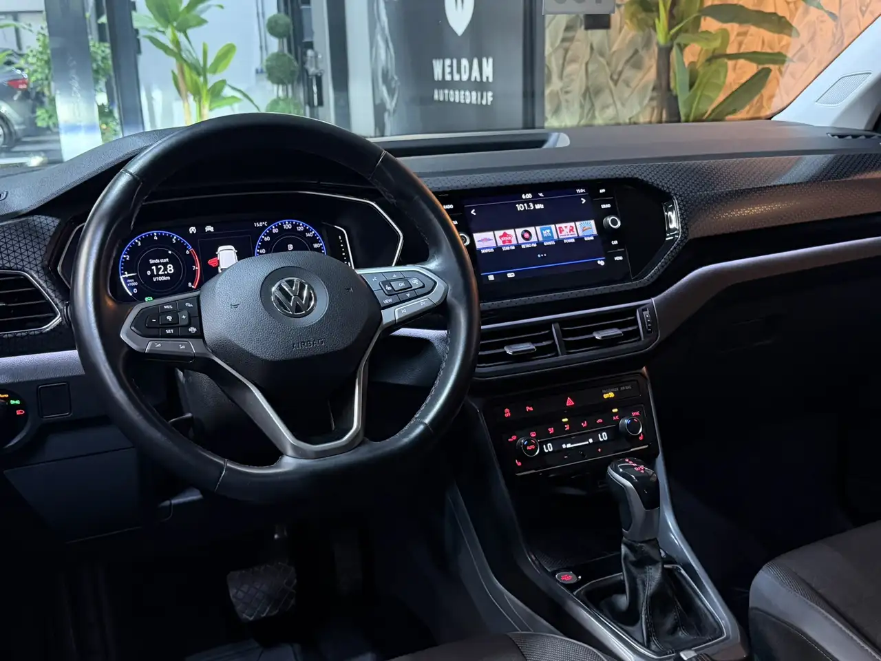 Volkswagen T-Cross 1.0 TSI R-Line DSG ACC Lane Assist CarPlay Virtual, миниатюра 3