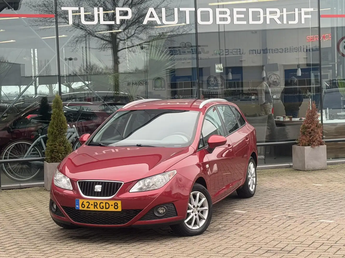 SEAT Ibiza ST 1.2 TSI Style Station Automaat bj 2011 Clima Rot - 2