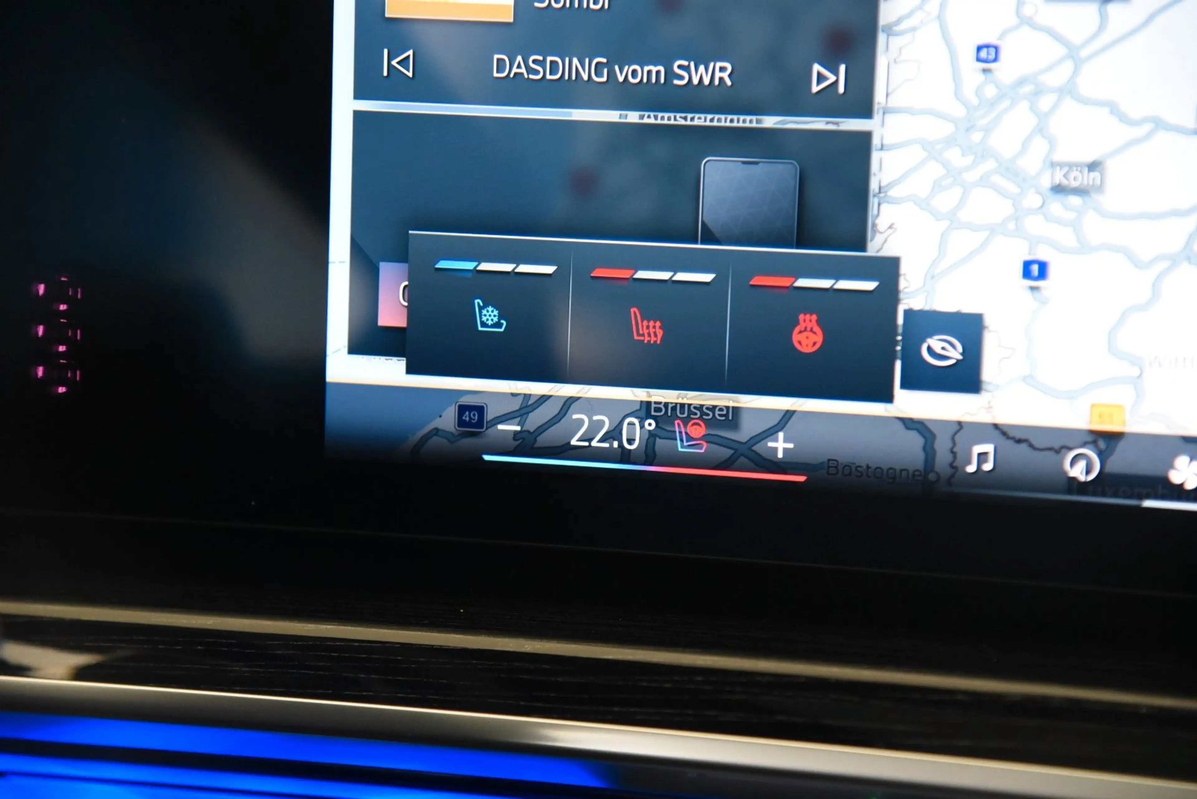 BMW 740 d xDrive M Sport Pro StandHzg LED Pano HUD — photo 14