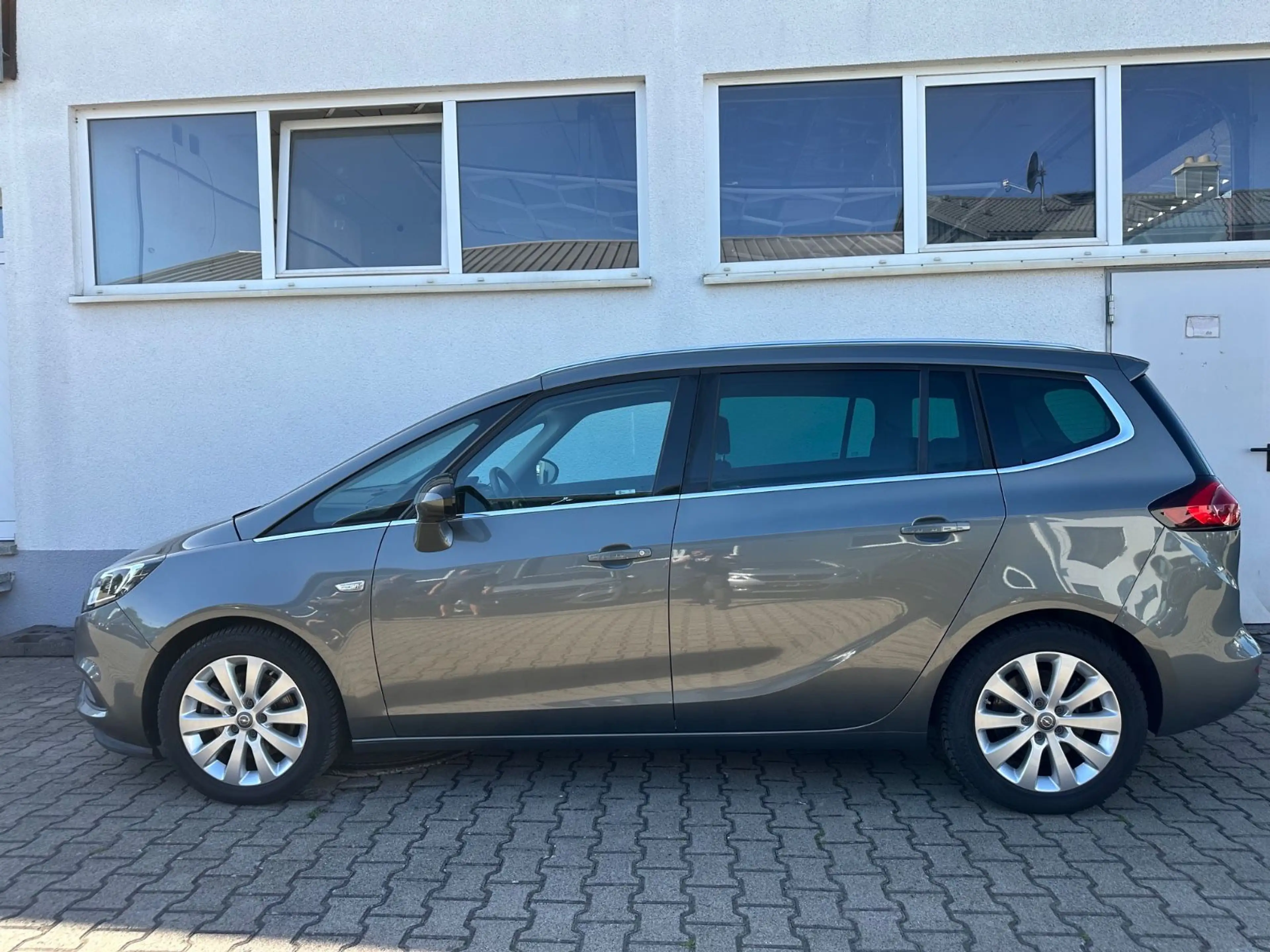 Opel Zafira C Innovation 7-Sitzer/Navi/LED-S/PDC/AHK — photo 10