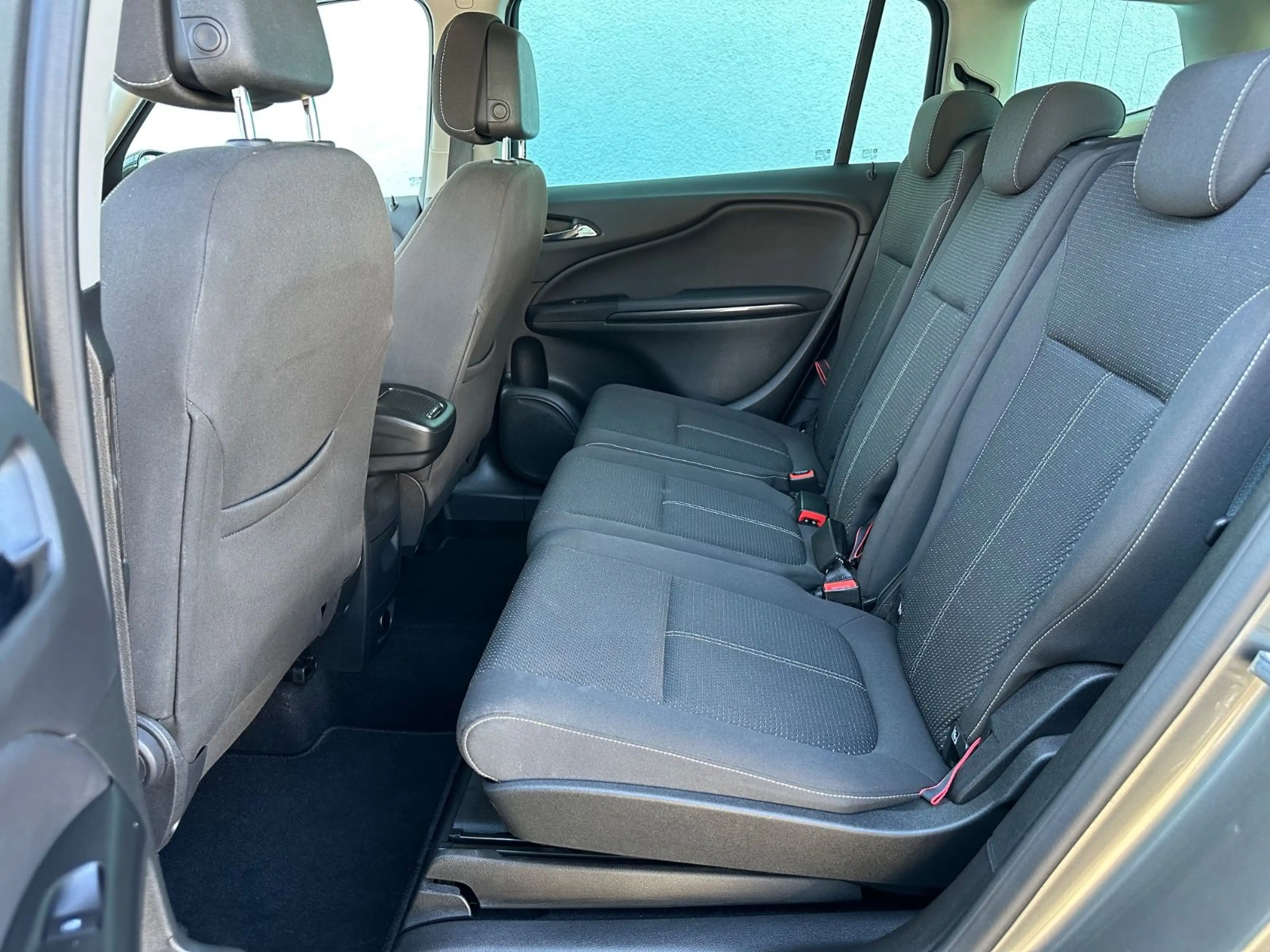 Opel Zafira C Innovation 7-Sitzer/Navi/LED-S/PDC/AHK — photo 14