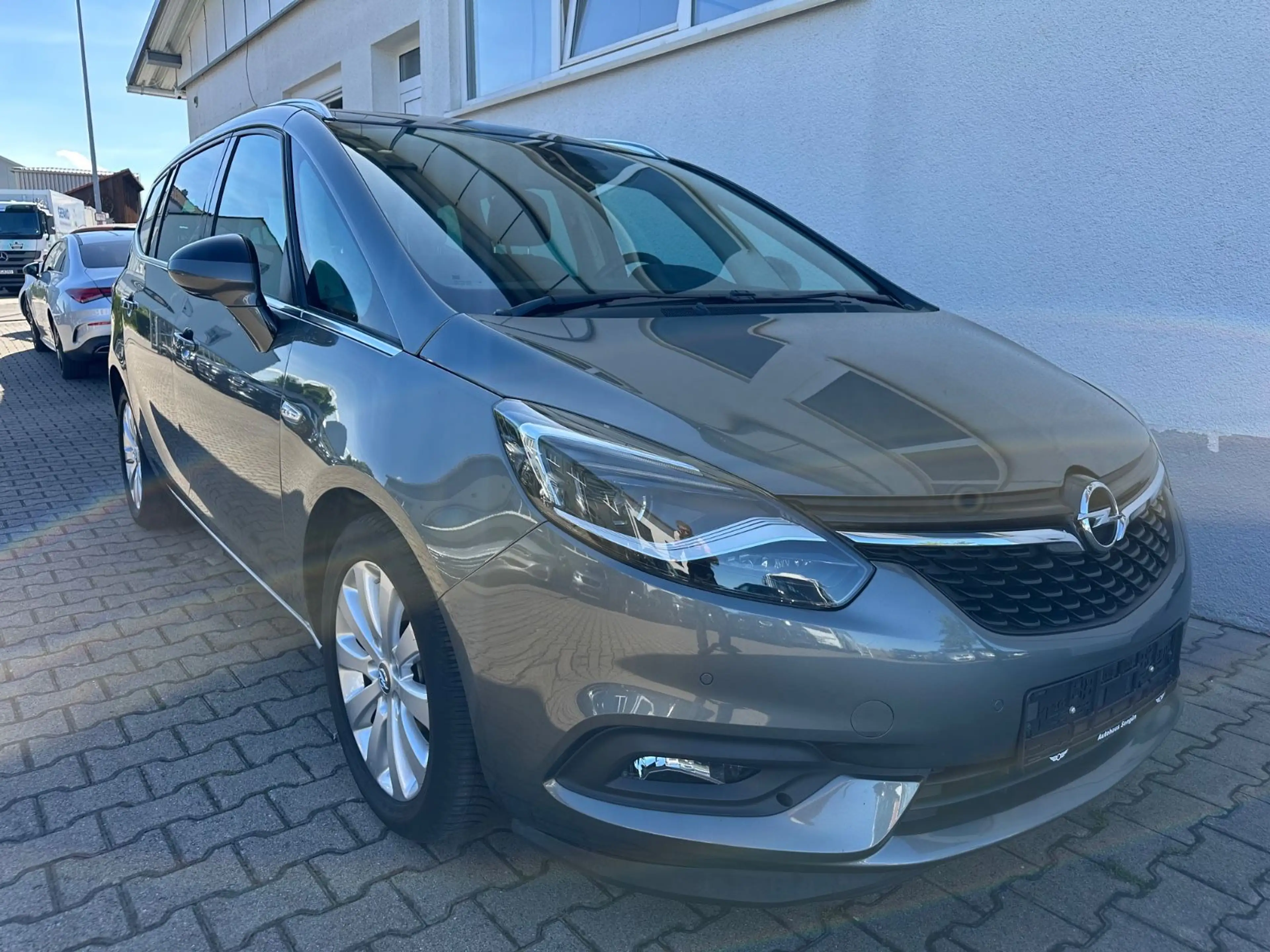 Opel Zafira C Innovation 7-Sitzer/Navi/LED-S/PDC/AHK