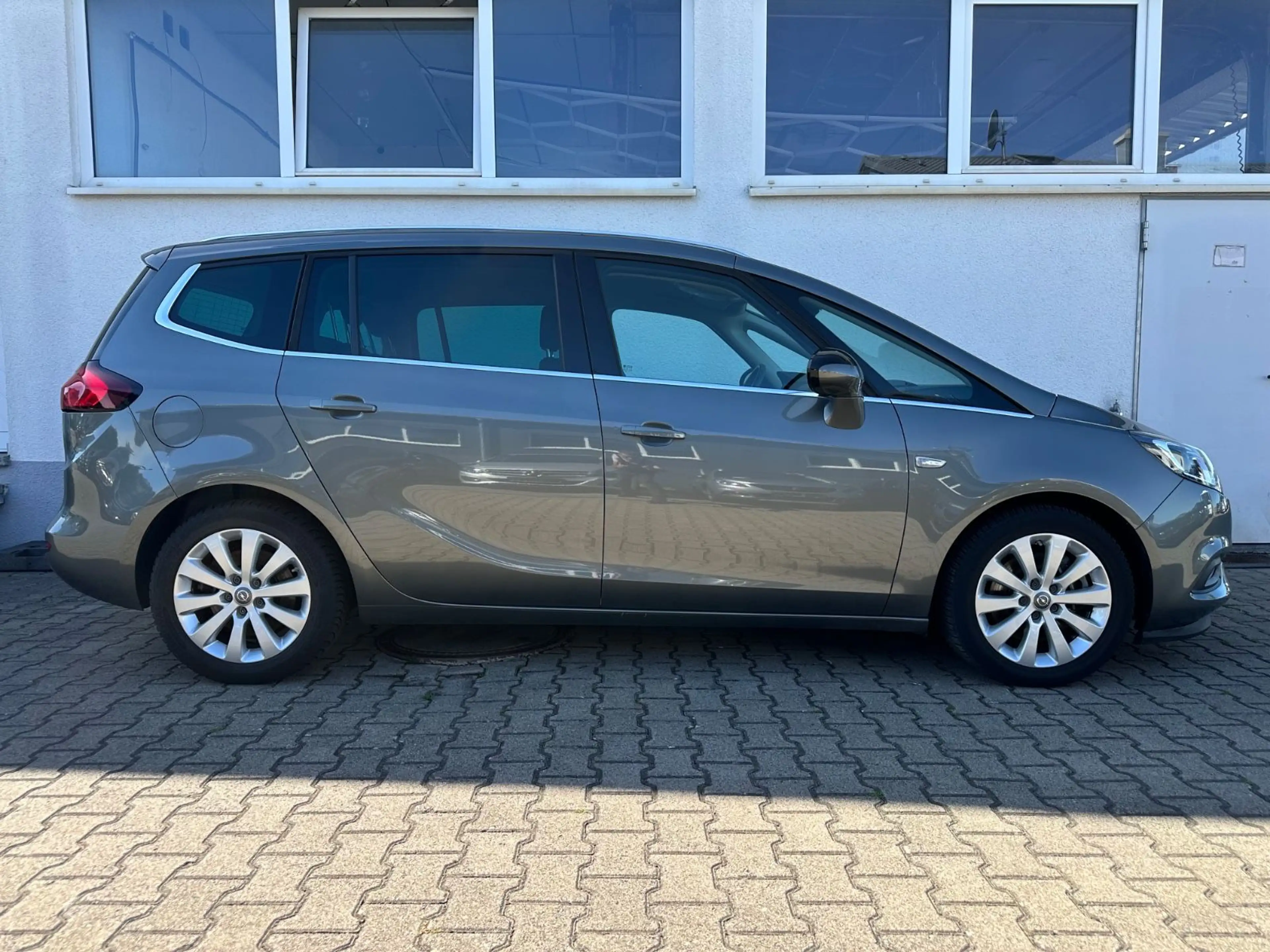 Opel Zafira C Innovation 7-Sitzer/Navi/LED-S/PDC/AHK — photo 4