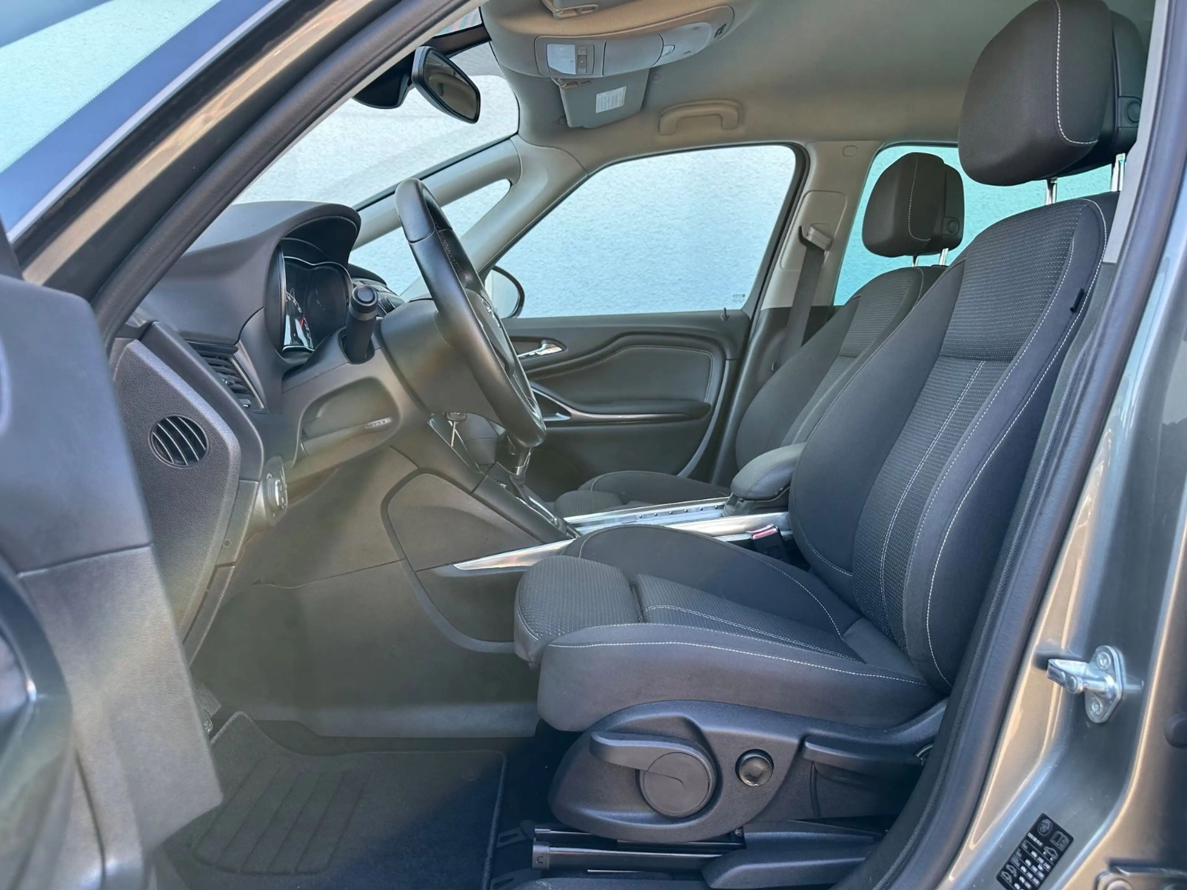 Opel Zafira C Innovation 7-Sitzer/Navi/LED-S/PDC/AHK — photo 11