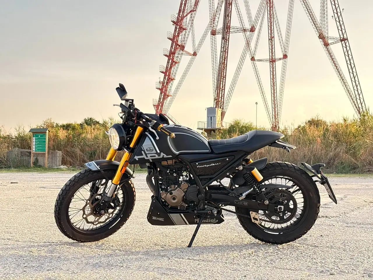 Mondial HPS 125i