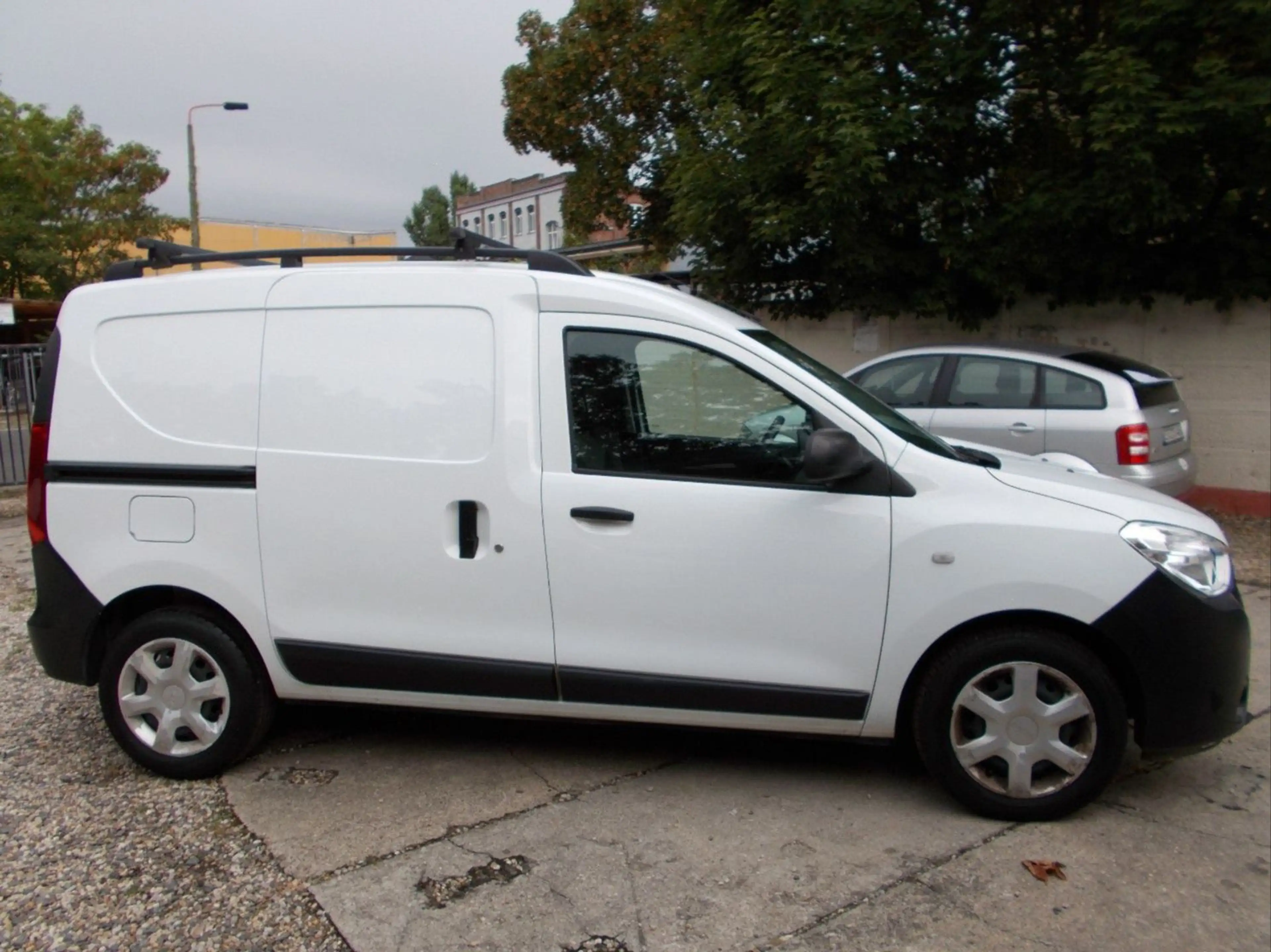 Dacia Dokker Express *SV*ZV*PDC*EURO6*1te Hand*Mwst — photo 4