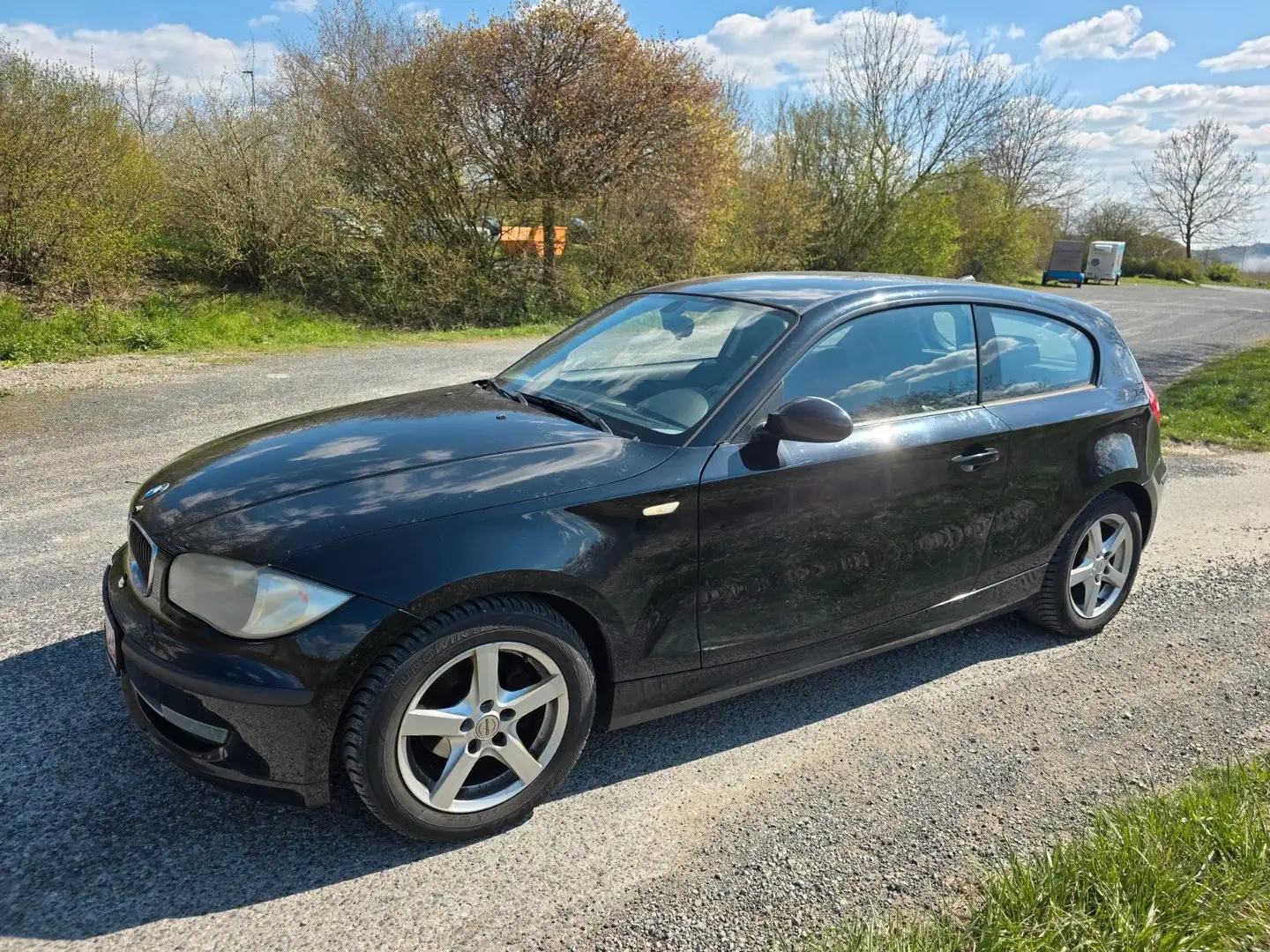 BMW 116 i Tüv2026 Klima 2xFuZv El.Fh Alu Schwarz - 1