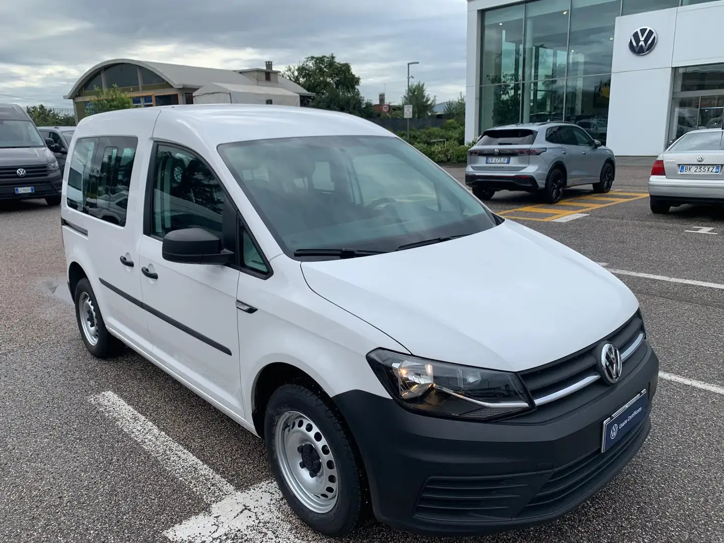 Volkswagen Caddy 2.0 tdi102cv 5 POSTI AUTOCARRO IVA COMPRESA Bianco - 1