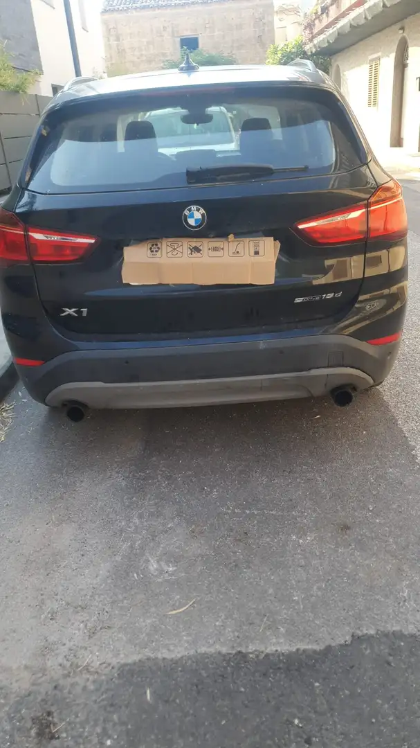 BMW X1 X1 sdrive18d Business auto my18 Nero - 2