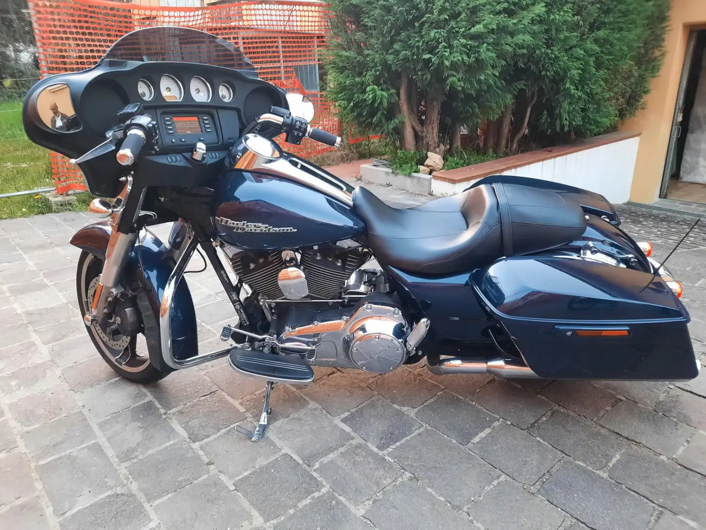 Harley-Davidson Street Glide Albastru - 2