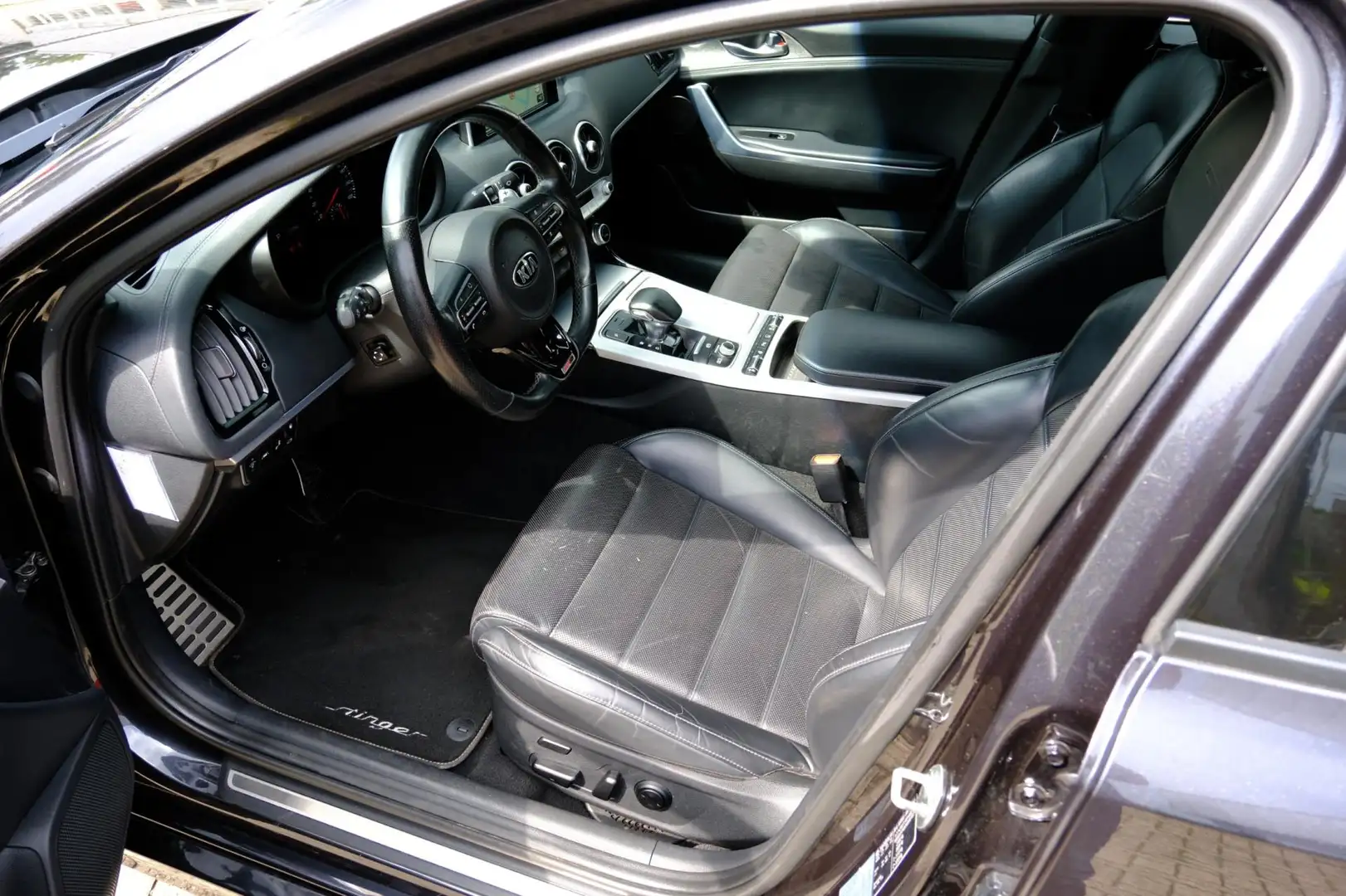 Kia Stinger 2.0 T-GDI 256pk GT-Line Aut.Pano|Leder|360cam|LMV| Сірий - 2